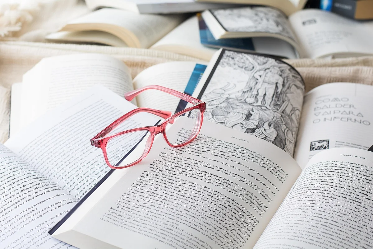 Éducation bienveillante : guide pratique 2026 pour les nouveaux parents éclairés